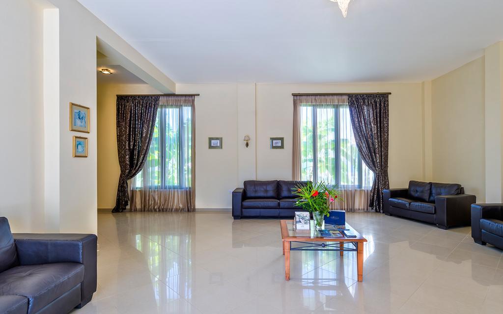 Antilia Apartments Tavronitis  Luaran gambar